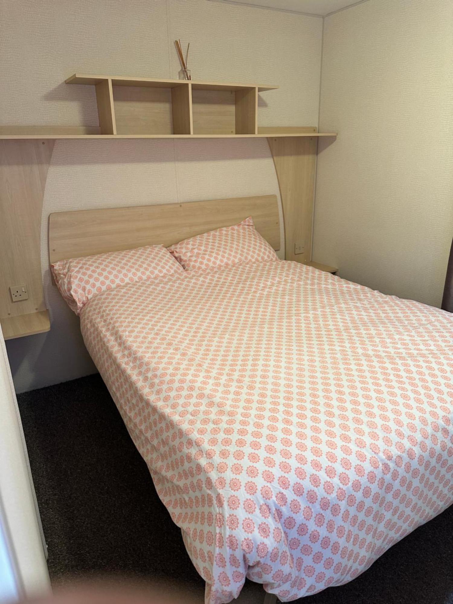 3 Bedroom Caravan At The Grange Holiday Park, Chapel Road Ingoldmells Addlethorpe Exterior photo